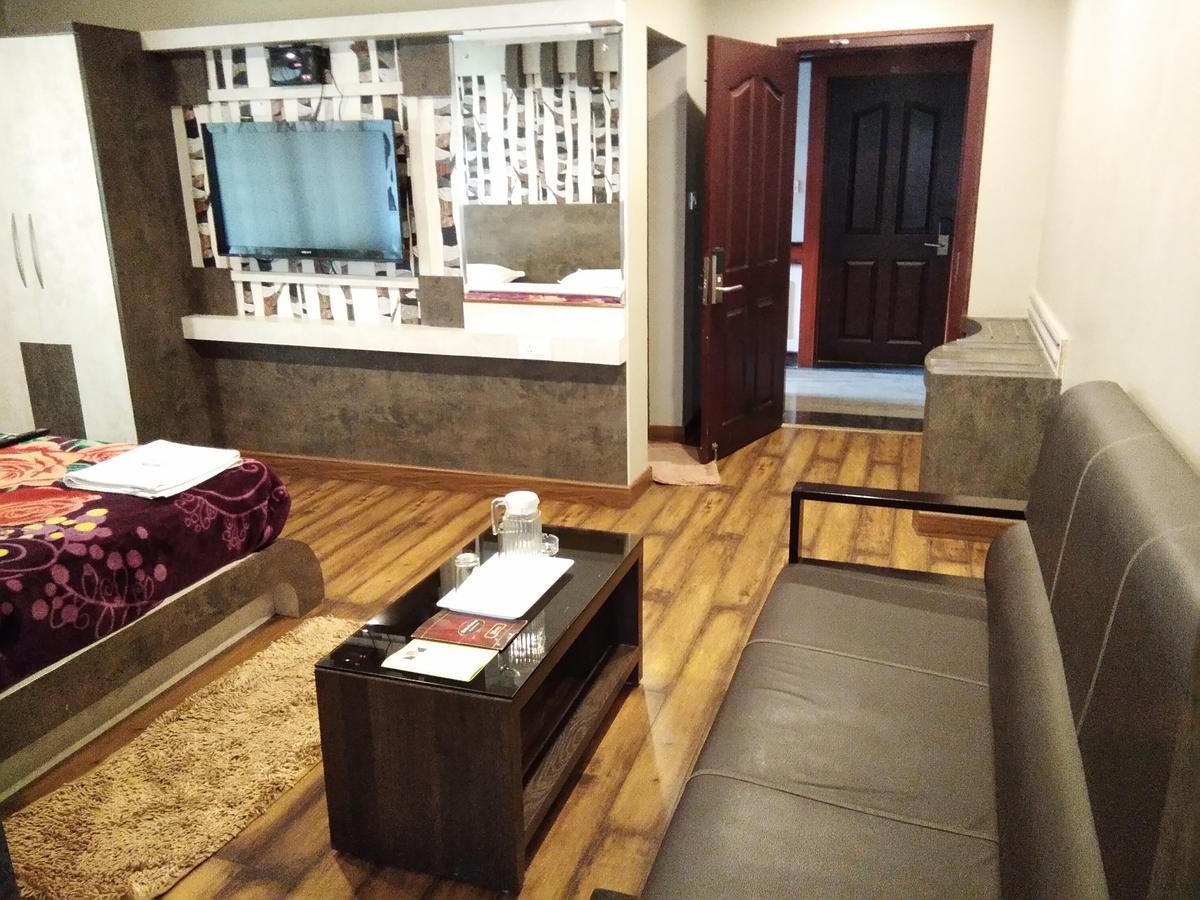 Sarkar Palace Ooty Eksteriør billede