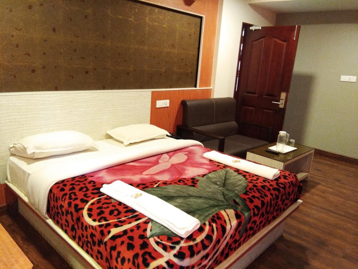 Sarkar Palace Ooty Eksteriør billede